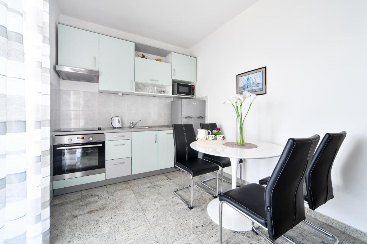 Apartments Martom Seline Eksteriør bilde