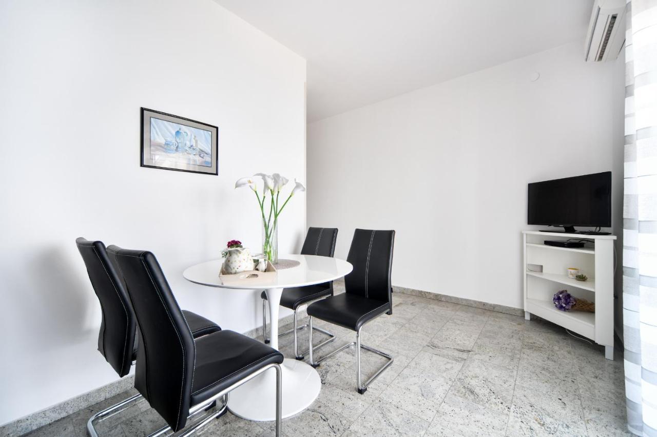 Apartments Martom Seline Eksteriør bilde