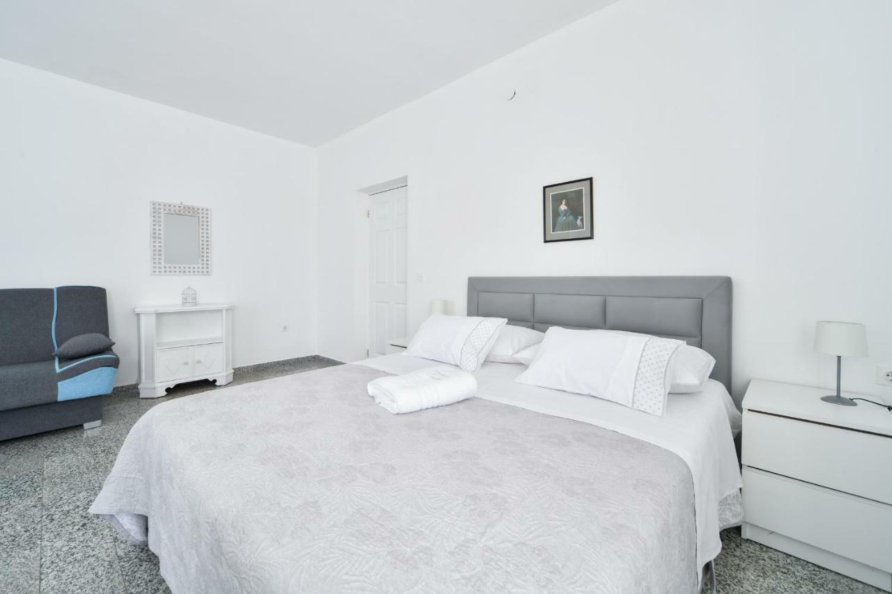 Apartments Martom Seline Eksteriør bilde